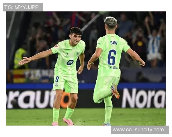 纳斯里：巴黎统治力显著下半场压制巴萨几乎窒息