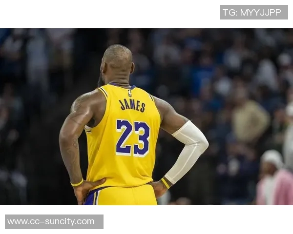 老詹再战49场将追平帕里什常规赛出场次数成历史第一