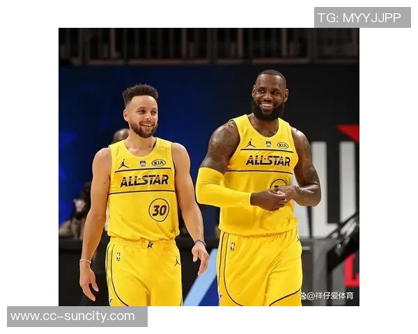 大范称詹姆斯与库里或为历史上身体状态最佳的篮球运动员