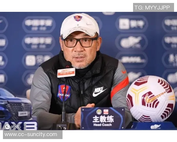 张外龙谈年轻球员快速成长全力以赴追求最终目标的决心与信心