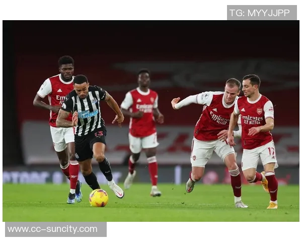 拉亚金身告破之际范德萨仍坚守英超不失球纪录1311分钟 拉亚金身告破之际范德萨仍坚守英超不失球纪录1311分钟